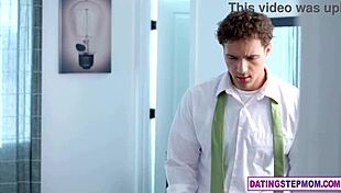 Stepmom Milf Savanah Storm Enters Breeding Season