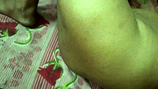 Big Young Nephew Gets Sucked By Mature Desi Aunty And Pussy Drilled