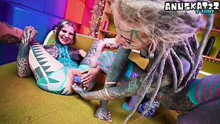 Alt girls getting wild with intense toys and having fun with their asses 😈