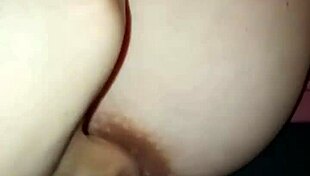 empezamos viendo porno, masajea verga hasta deslechar