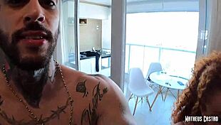 duas cavalas loira e ruiva fazem meu pau babar antes de meter na buceta delas?