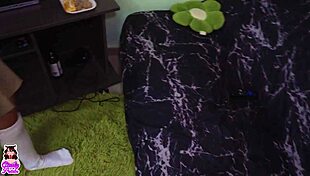 What would you do if I sell cookies at your door and offer this deal to fuck me?