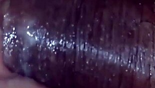 Adoro suja no anal o pau do macho e ver a carinha de nojo dele