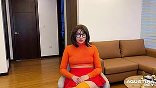 Velma solves mystery with huge ass open and runny