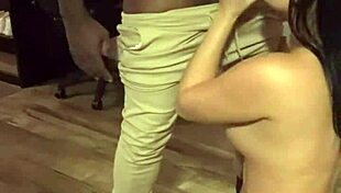 Gostosa Japonesa Chamou Bombeiro Pra Apagar O Fogo Do Seu Cuzinho