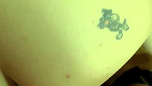 Young amateur fucks old man.