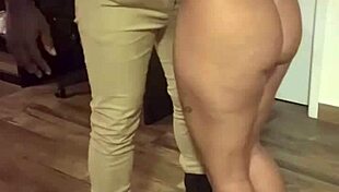 Gostosa Japonesa Chamou Bombeiro Pra Apagar O Fogo Do Seu Cuzinho