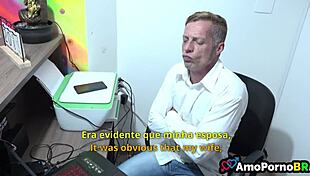 Minha sagrada esposa sozinha com o sobrinho-postiço, taking that big cock in Brazilian cuckold fuck, she whispers