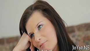 Teen Hotty In Solo Fingering With Toys