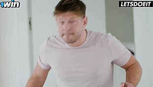 डर्टी सौतेली मॉम केनिया स्टेप सन रियल चुदाई सीन