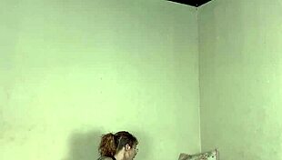 Nos bastidores dando o cuzinho pro boy da amiga 😏