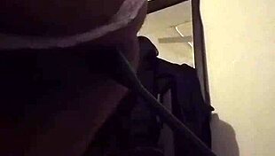 I'm Alondra Mariin, sexy trans, playin with my consolador.