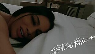 meet a beautiful plump model in hotel hallway leggings skirt chat