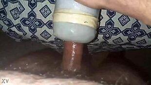 Watch Moroccan Woman Masturbate At Home!