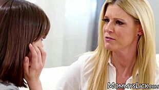 India Summer Strapon Drills Stepdaughter Jenna Sativa!