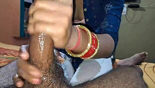 desi bhabhi gives massage ending in cum in mouth