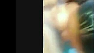 Pagando Um Guloso Na Piscina Com Asiática Chinesa Russa Milf