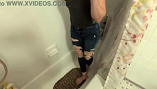 Amateur babe desperate for pee and golden shower with old friend