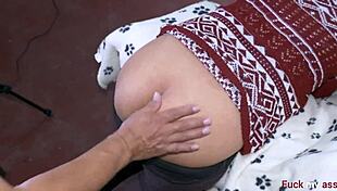 Latin slut enjoys big dildos in her ass and gets a huge orgasm?