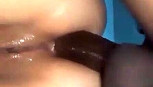 Meu cu fechou ele forçou eu gozei gritando e me caguei 😱