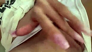 hot girl masturbates on cousin's bed before he comes