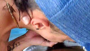 I Saw Hot Guys In Public Colombian Outdoor Spot