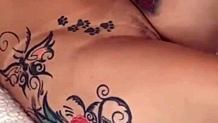 fodendo minha amiga com meu pinto de borracha, ela adora o lesbian vibe 😏