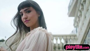 Petite Brunette Babe Reveals Juicy Tits And Bubble Butt Outdoors!