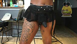 Honeydipped ebony fucks skinny with strap on 😈