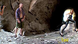 milf bianca resa gets rough anal sex on the beach