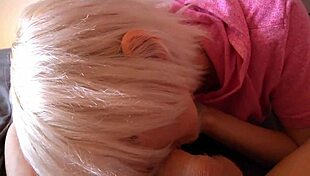 Cute Amateur Girl Gives Hot Blowjob With Cum Swallow