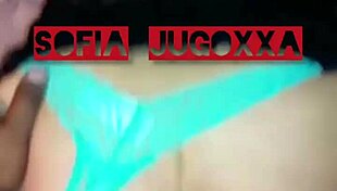 Empinada Con Sus Nalgotas Comiendo Verga Mi Esposa