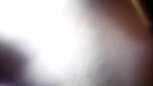 Sexo con mi esposa rico en la cama