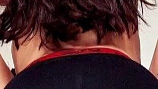 Doña mary gets horny and sends nudes