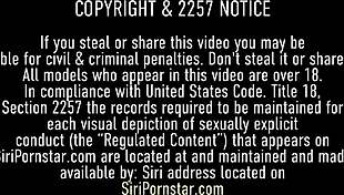 full figured siri fucks laela pryce's pussy?