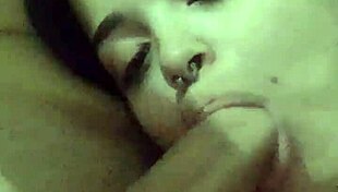 Esposa submissa debora prado faz boquete todo dia a noite antes de ir pra cama