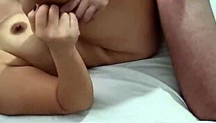 casal real fazendo sexo - esposa novinha gostosa levando tapa na bunda e sendo fodida com for�a gemendo muito de tes�o