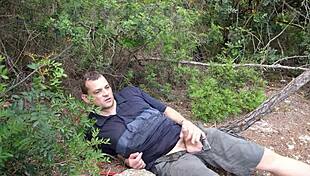 Feeling wild in the woods, Aixmen La Cubana fucks passionately in the car with intense pleasure