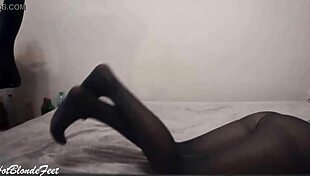 I Love Her Legs - Miley Grey In Fetish Nylon Leggings And Sexy Feet Play