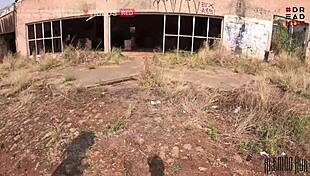 I found an abandoned construction on the road and took a hot girl with dreadlocks to fuck her right there complete in red