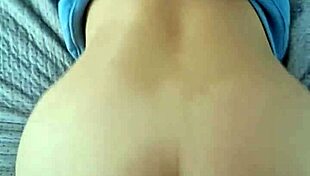 Amateur College Girl Flaunts Tight Ass in Doggy Style!