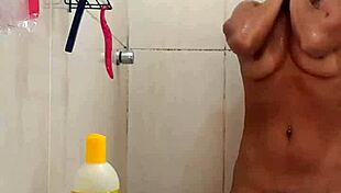 Young Girl Taking a Bath at Mother-in-Law's House, Masturbating to Orgasm in Amateur Leak Video