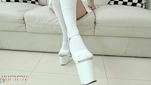 ब्रूना सैंटोस P-स्लट्स वॉल 56 में डीपी चुदाई?