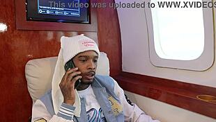 हवाई जहाज बोनेट पर तेज गांड चोद