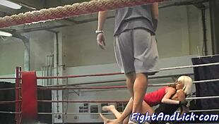 यूरोपियन हॉट बेब्स लेस्बियन कुश्ती में चुदाई