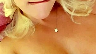 fingering my pussy and playing with my vibrator - blondie fesser