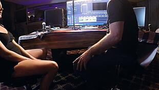 Raven Grey Can Make A Cock Cum With Her Feet Alone