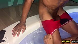 Network seller fucks client in the pool with big cock