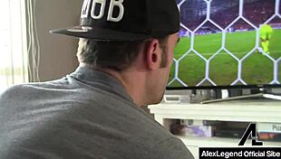 Alex legend fucks bubble ass milf