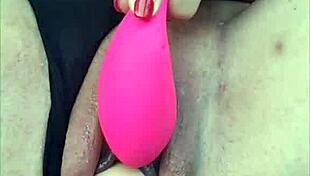 Hey, while boyfriend drives, I tease with toy and cum on seat.